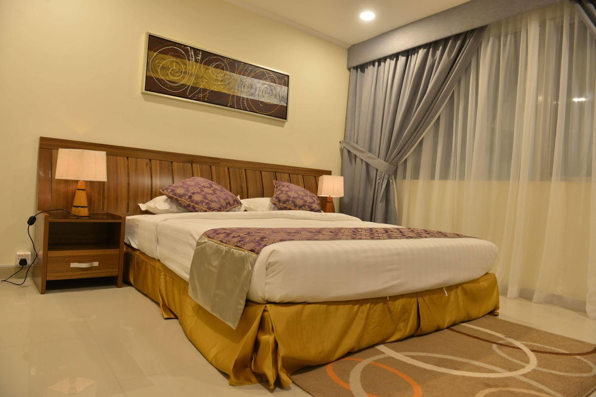 The First Tower Hotel Al Al Jubail Eksteriør bilde